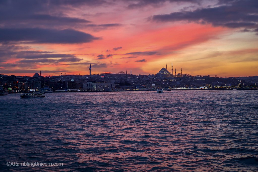  Bosphorus sunset with the SÃ¼leymaniye Mosque in the background.