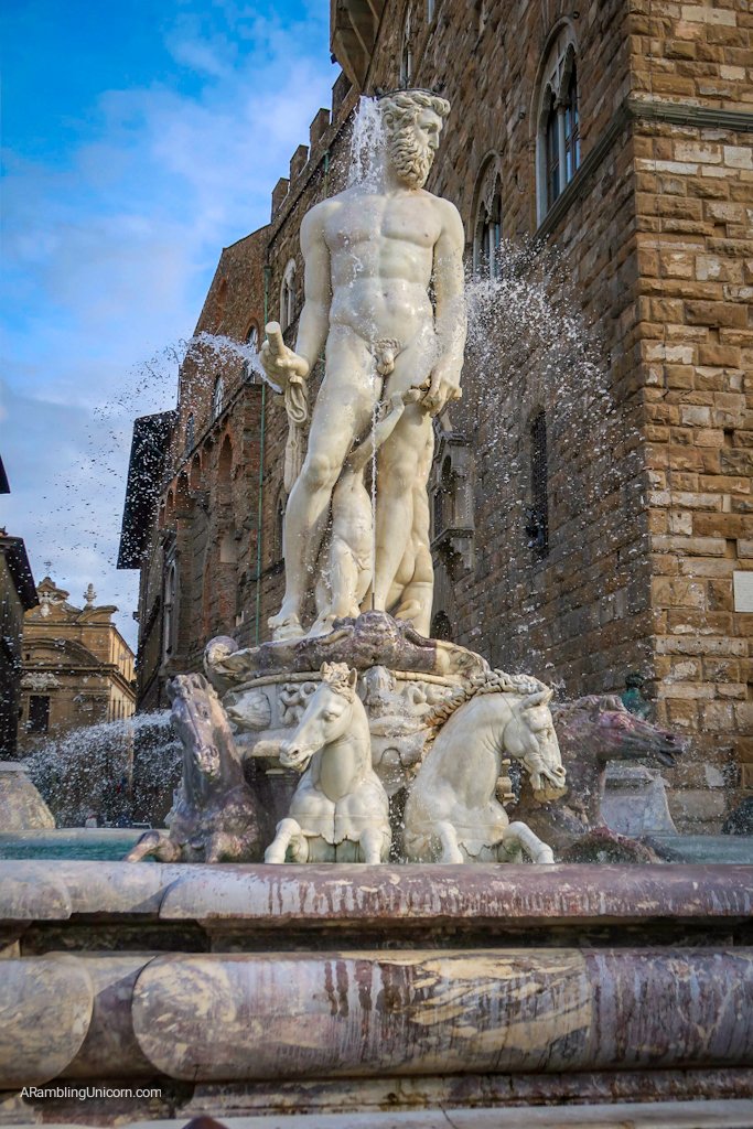 Florence 4 day itinerary: Fountain of Neptune (Il Biancone)