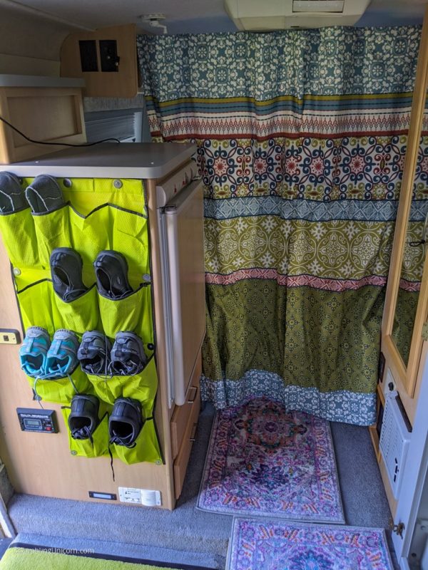 VW Rialta Motorhome Makeover: Tips and Ideas for Customizing your RV