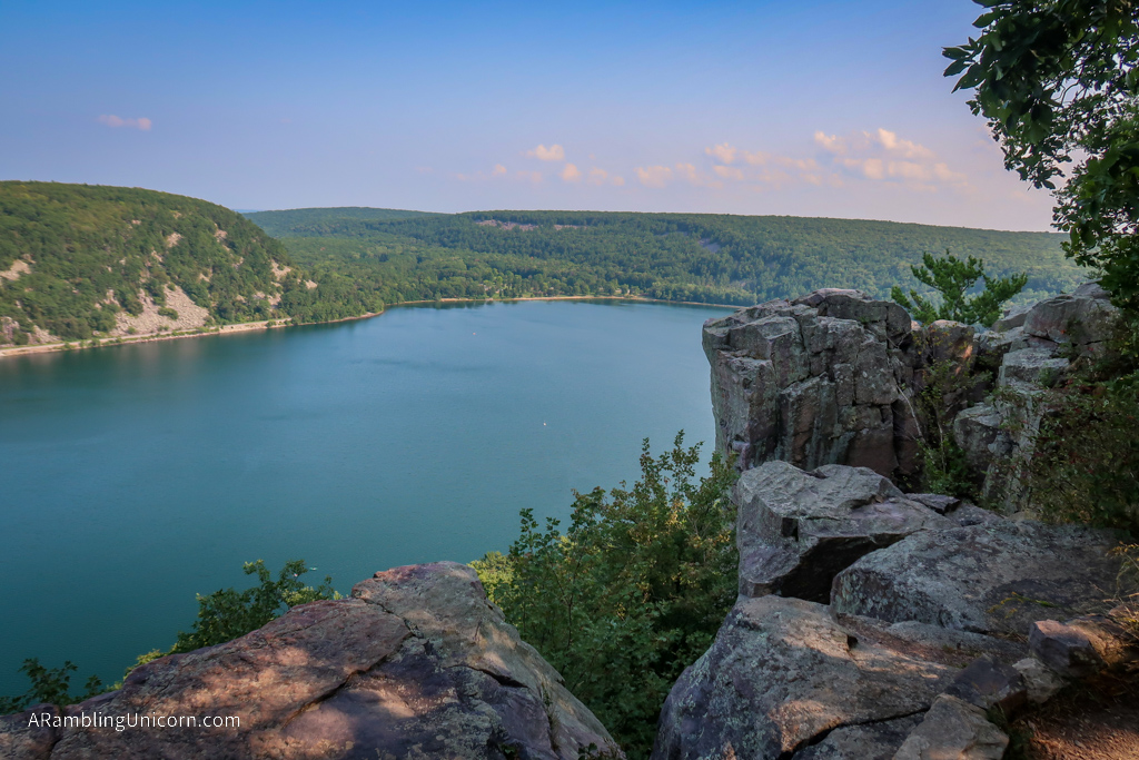 Hiking the Ice Age Trail in Devil’s Lake State Park