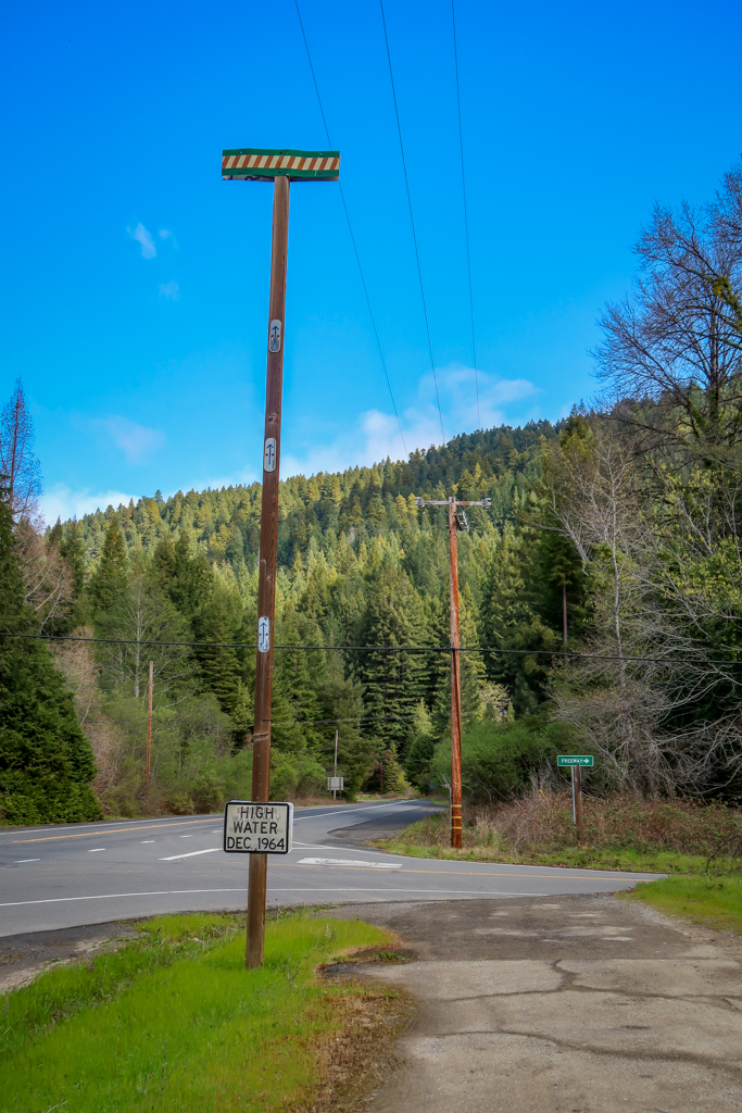 High water mark from December 1964 flood of the Eel River. The mark is at the top of a 33-foot pole.