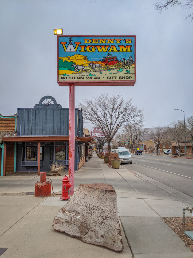 Main street of downtown Kanab Utah, featuring a sign for 