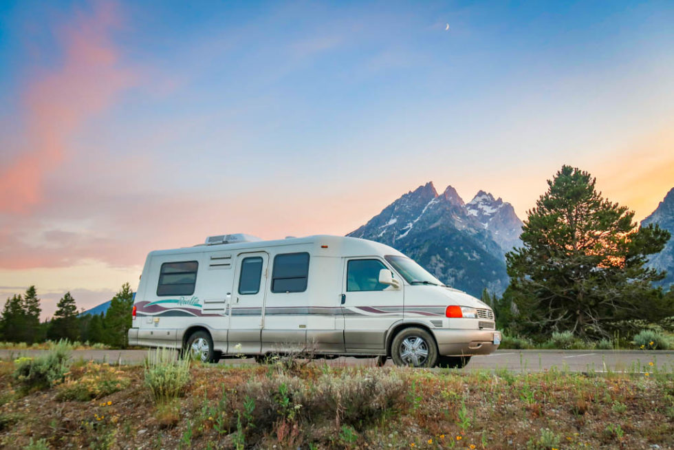 Inspiring Winnebago Rialta Photos from a Year on the Road - A Rambling ...