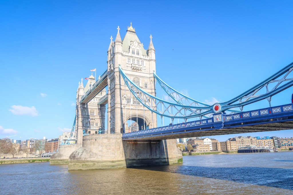 The Tower Bridge marks the beginning of The Queen's Walk